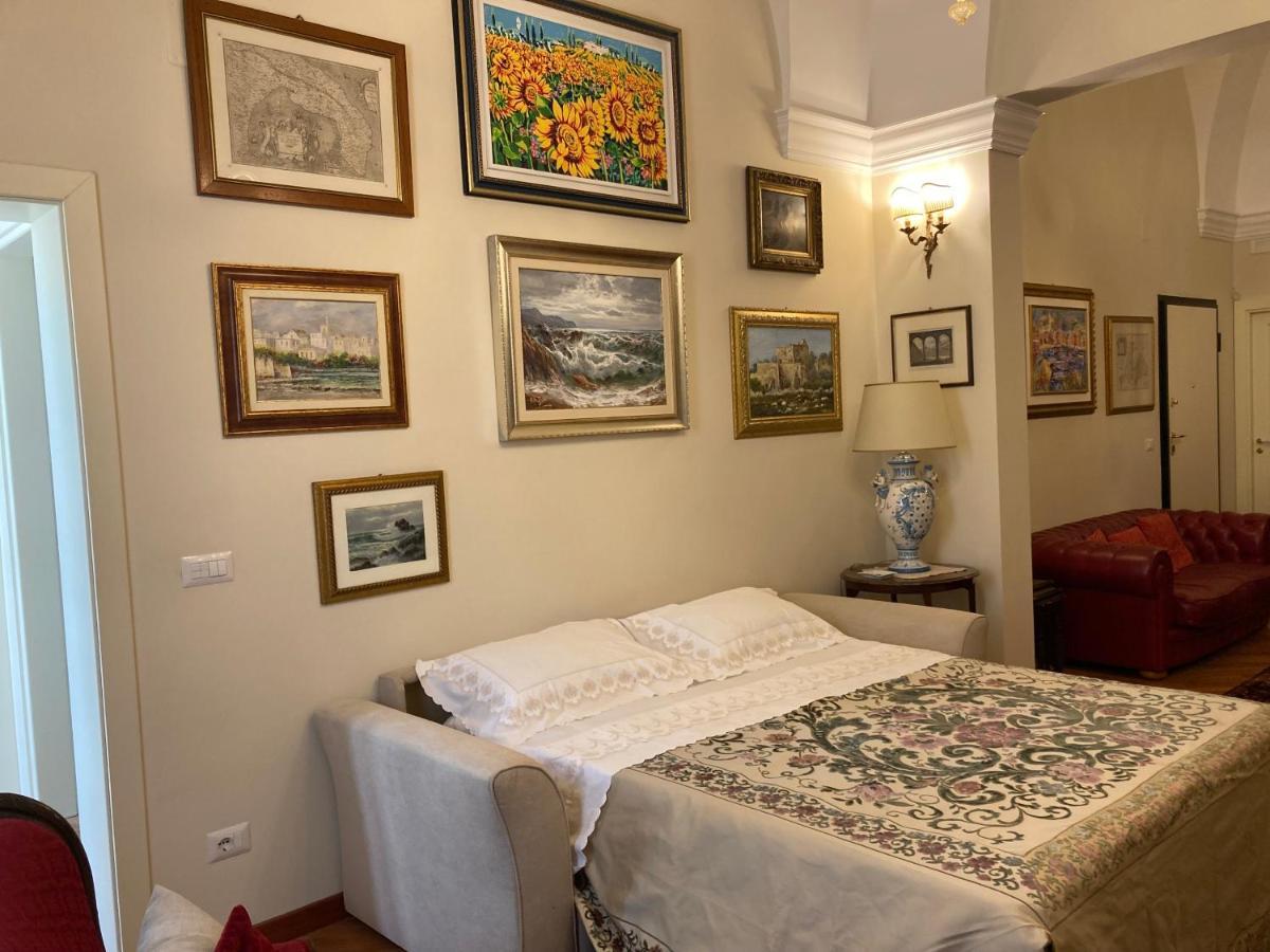 B&B Ai Due Santi Лече Екстериор снимка